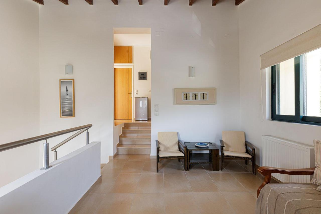Villa Alonaki Sellia  ภายนอก รูปภาพ