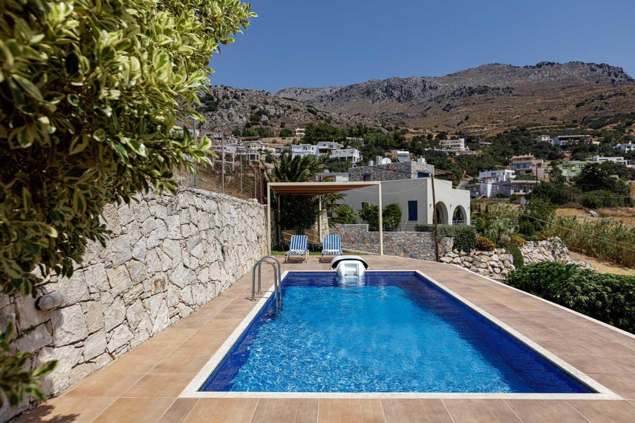 Villa Alonaki Sellia  ภายนอก รูปภาพ