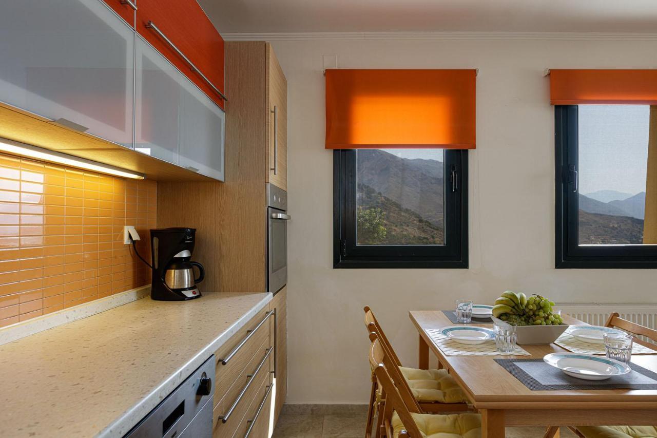 Villa Alonaki Sellia  ภายนอก รูปภาพ