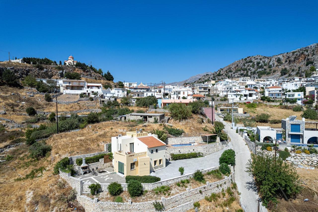 Villa Alonaki Sellia  ภายนอก รูปภาพ